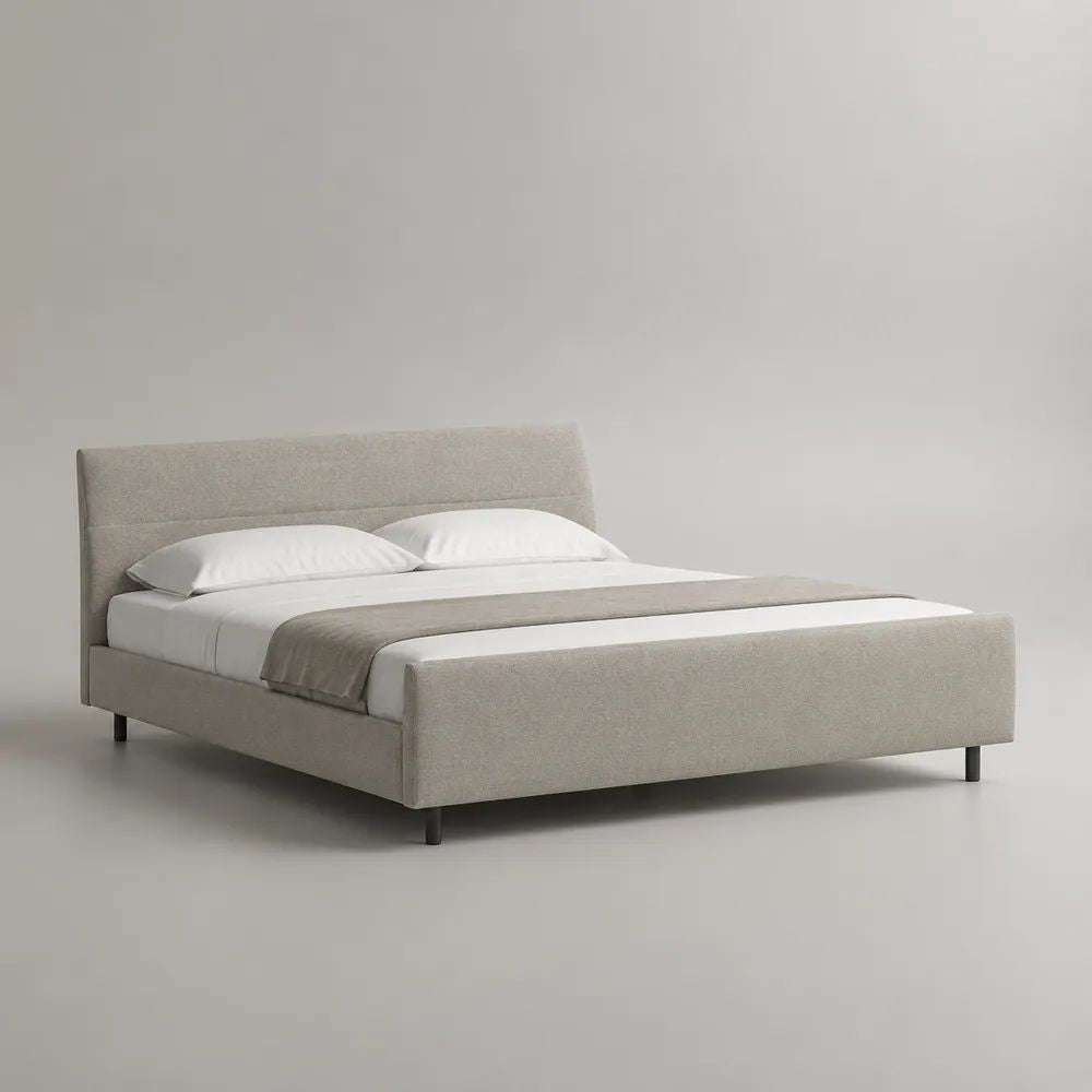 Polsterbett 180 x 200 cm Stoffbett Hellgrau mit gepolstertem Kopfteil Doppelbett