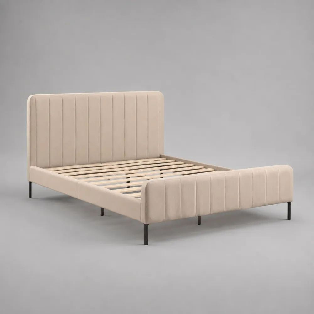 Polsterbett 160 x 200 cm Beige mit gepolstertem Kopfteil und schwarzen Metallfüßen